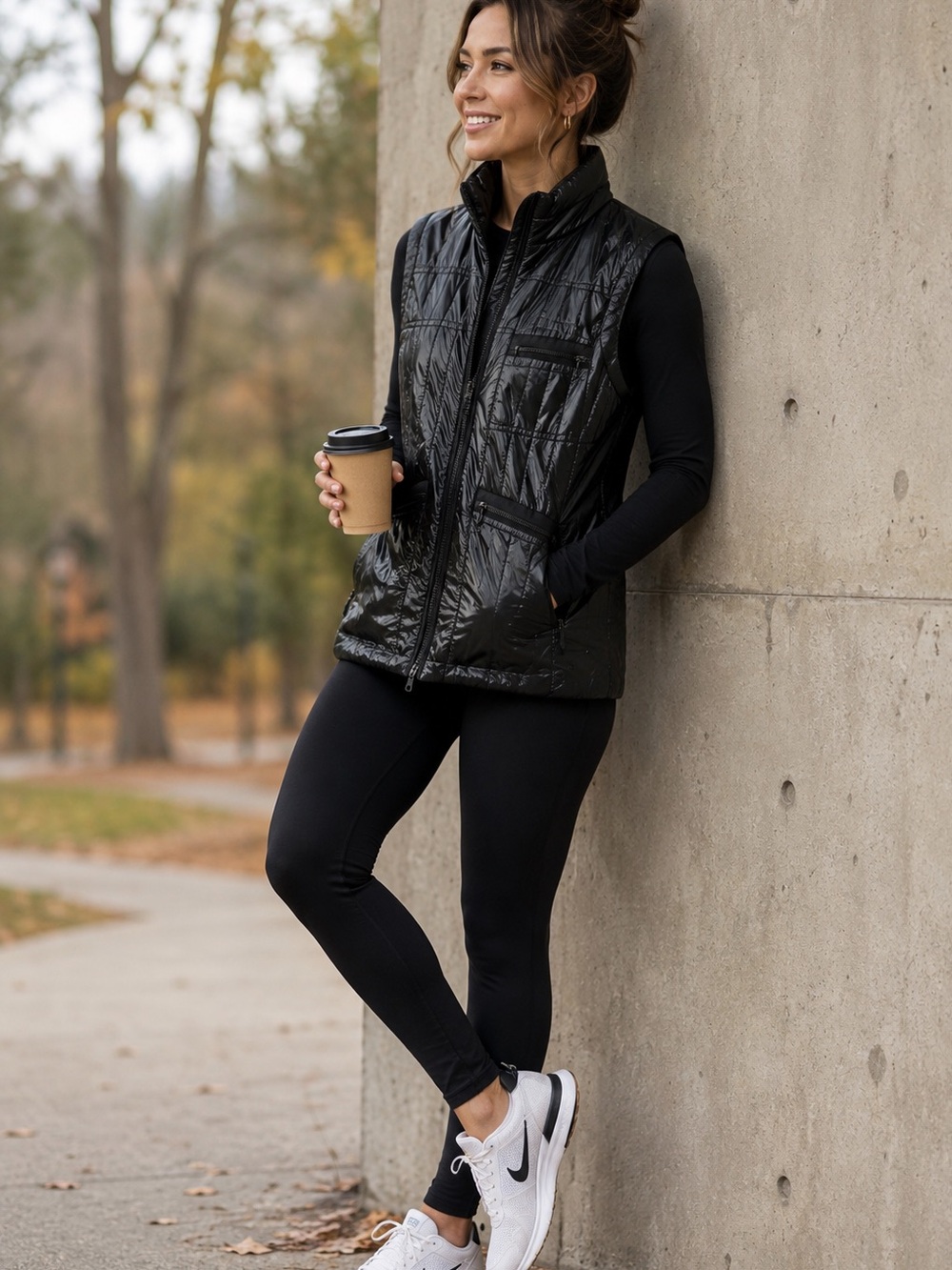 Nike Women’s PrimaLoft Quilted Puffer Vest Black Full Zip Size Small